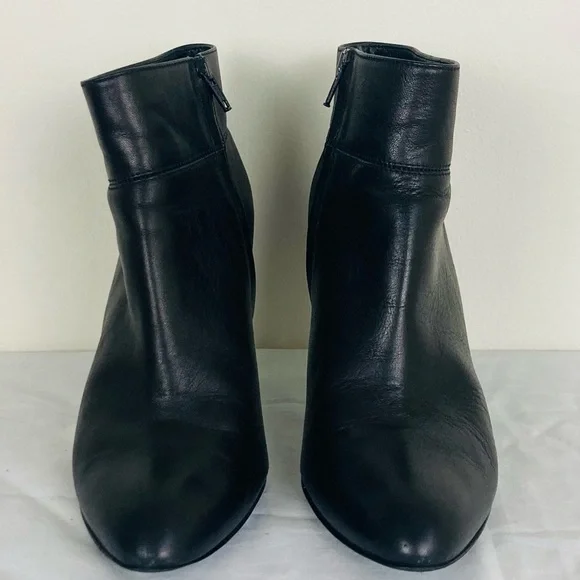 J. Crew made in Italy black leather heeled ankle booties. Size 8.5 - Picture 3 of 8